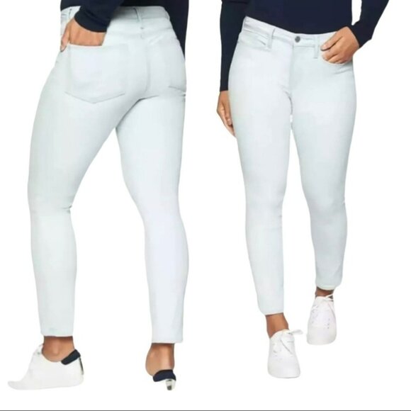 NWT Athleta Sculptek Skinny Crop Jeans Stretch Glacier Light Wash Size 6 - Picture 12 of 12